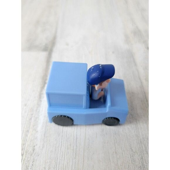 McDonald's 2018 Wreck-It Ralph fix it Felix toy figure - Picture 4 of 6